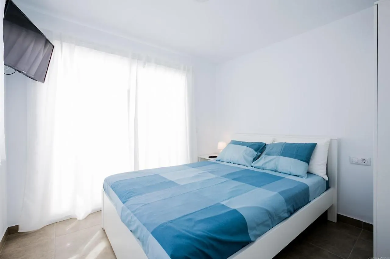 Apartment Los Cristianos Center V 0*, Los Cristianos (Tenerife) Spagna